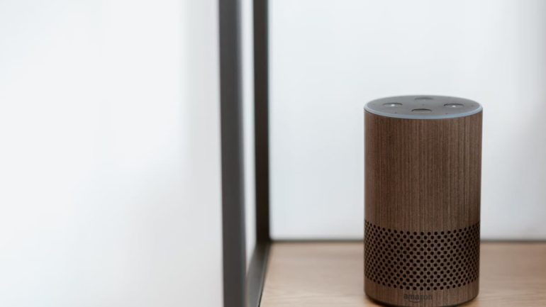 Choisir son enceinte connectée en 2026 : guide complet